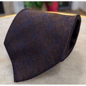 Etro Milano Mens Silk Tie Brown Navy Blue Geometric Medallion Made in Italy